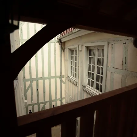 Saint Georges Aparthotel Troyes