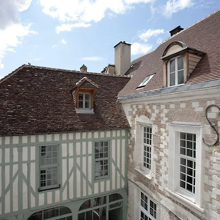 Aparthotel Saint Georges 5*