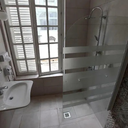 Aparthotel Saint Georges 5*